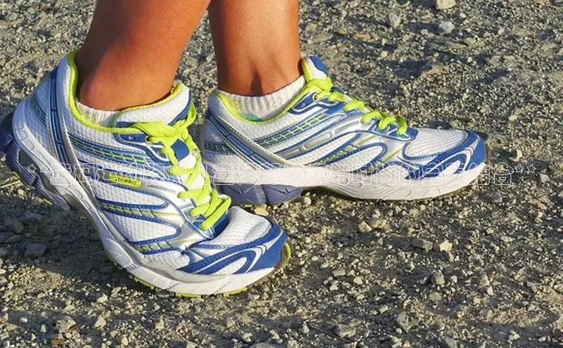 意昂3入口登录雷柏科技**童码运动鞋：儿童足部健康与时尚的完美结合**