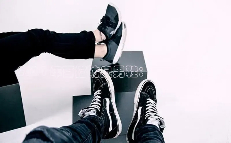 意昂3平台注册网页版百度数据开放平台2024 年百搭防臭男鞋：舒适且时尚