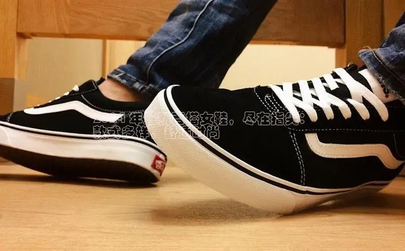 意昂3登陆入口即登录百家号2024 年最新百搭女鞋，尽在指尖：
款式多样，舒适时尚